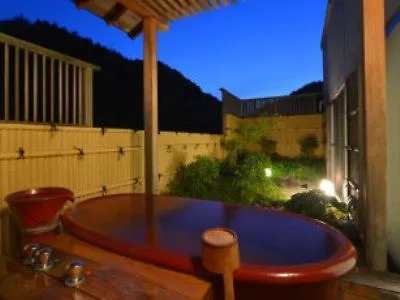 Keizankaku Hotel Kameoka Japan