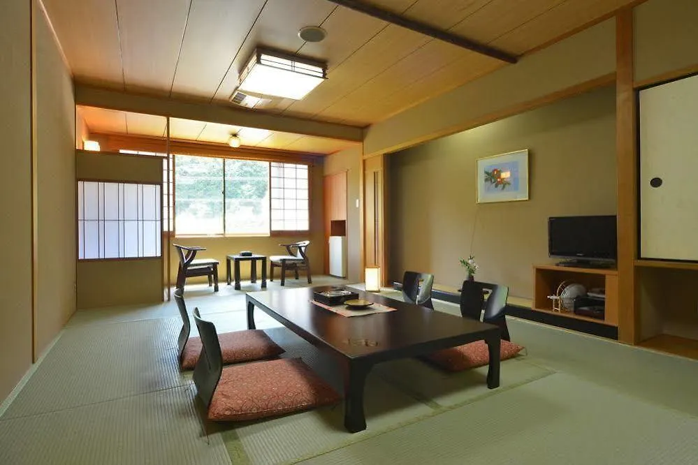 Keizankaku Hotel Kameoka 3*,  Japan